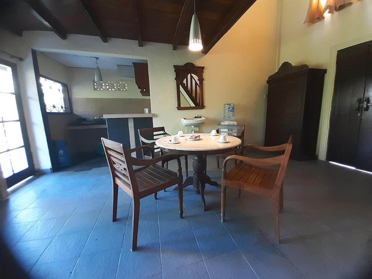 Puri Kutat Lestari Hotel Sanur  Exterior photo