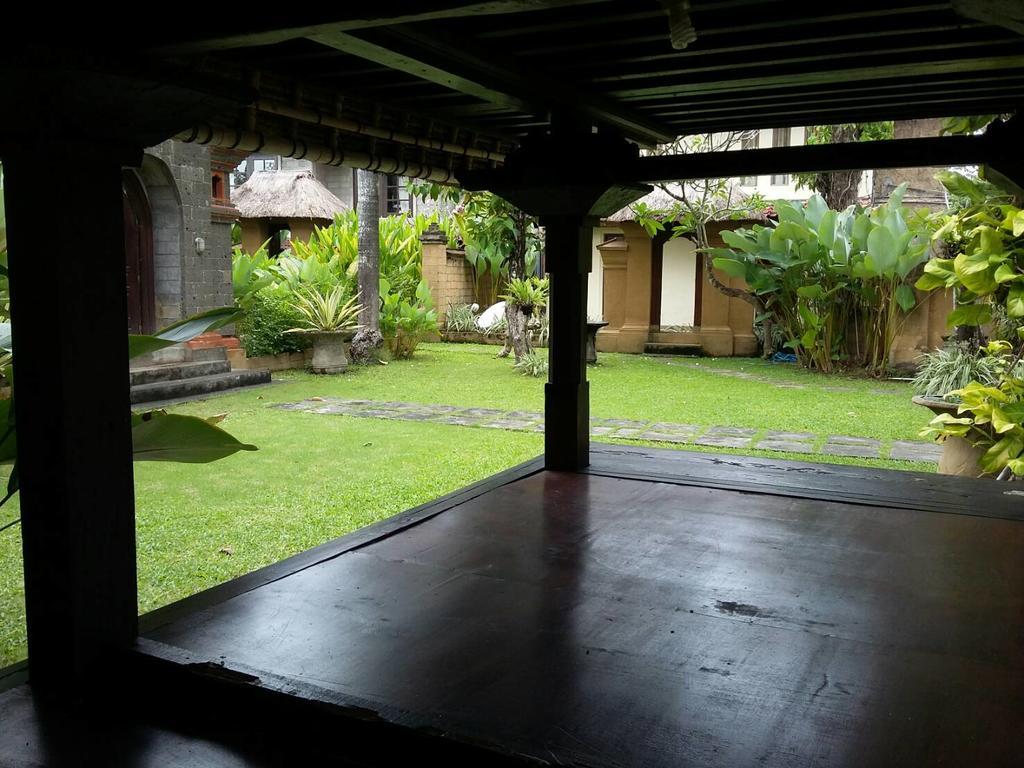 Puri Kutat Lestari Hotel Sanur  Exterior photo