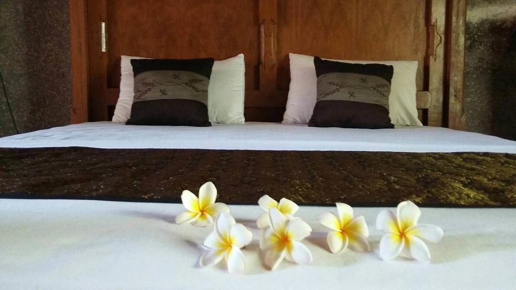 Puri Kutat Lestari Hotel Sanur  Exterior photo