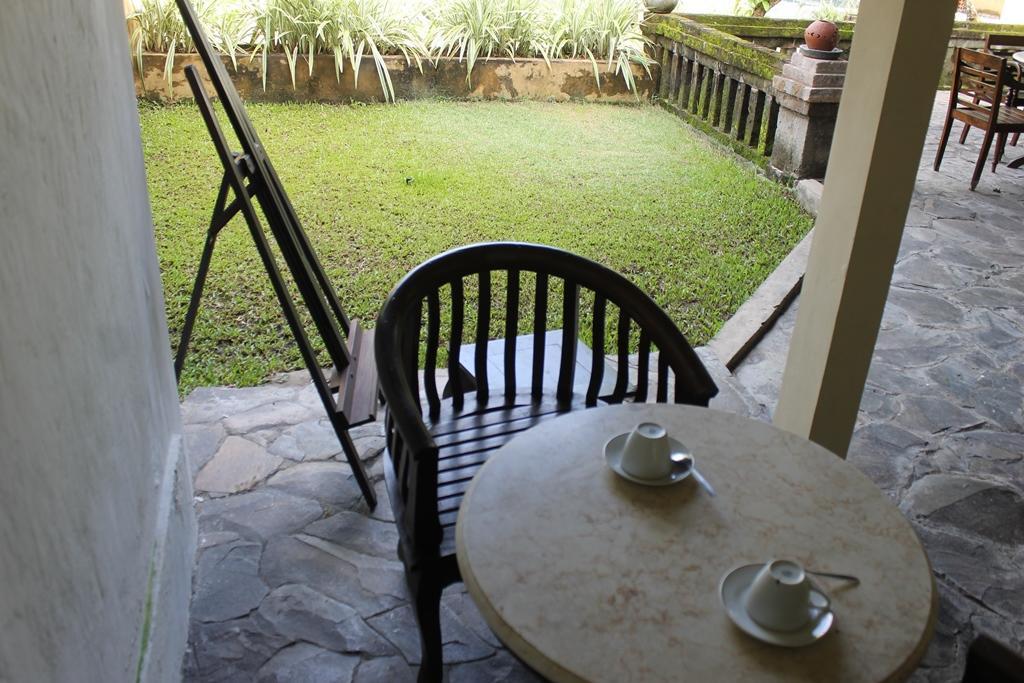 Puri Kutat Lestari Hotel Sanur  Exterior photo
