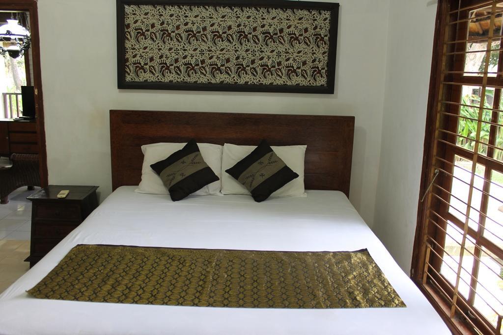 Puri Kutat Lestari Hotel Sanur  Exterior photo