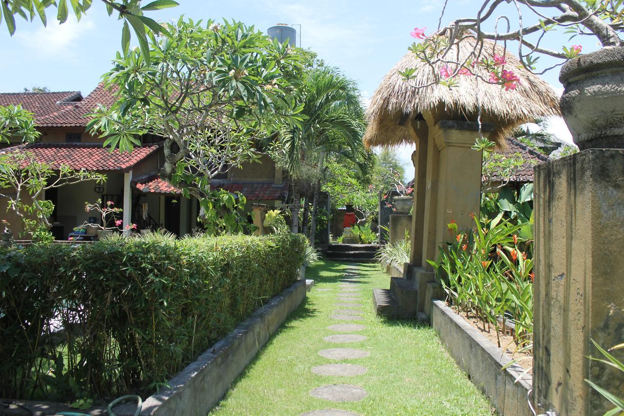 Puri Kutat Lestari Hotel Sanur  Exterior photo